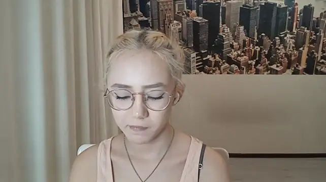 Solvedglobe on Stripchat