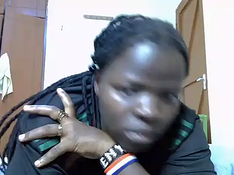 candysweetcandy live cam on StripChat