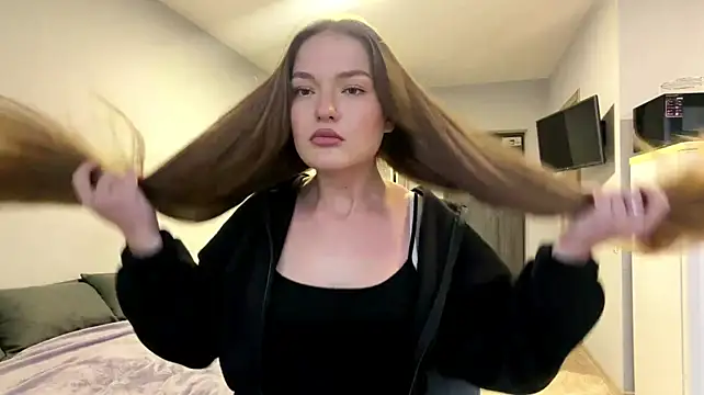 LizettoFortuna live cam on StripChat