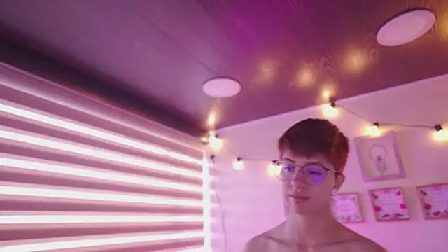 Tommy_blue