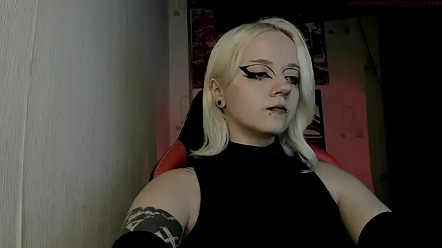 Holy_Mistress_S