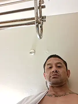 smokinmeffagain live cam on StripChat