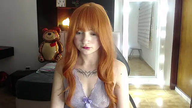 _Charlotte_Collins_ live cam preview