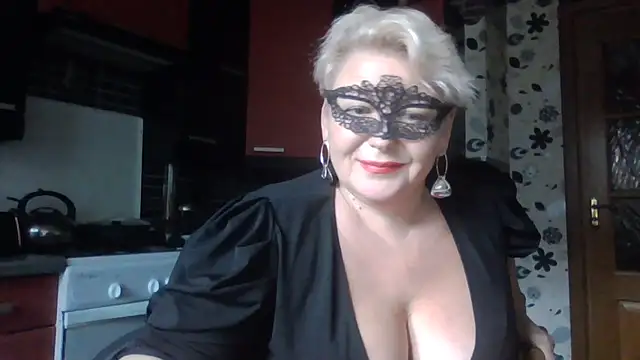 Lisa_Suzie live cam preview