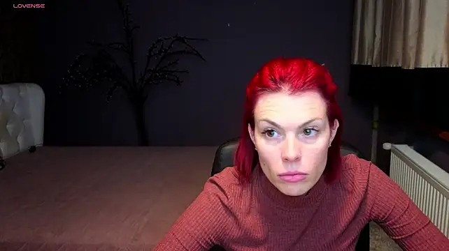 EvaMoshi live cam preview