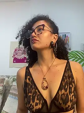 CurlyMeryJane