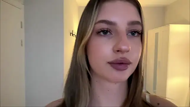 All_time_smile live cam on StripChat
