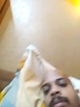 Virgineguy123 live cam on StripChat