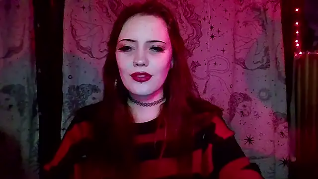 Alluring_Silk webcam stripchat model stream image