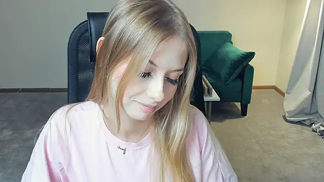 EddieSabha webcam stripchat model stream image