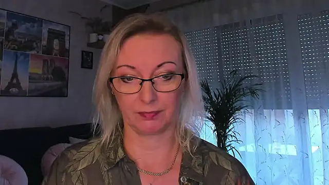 vanessa_chat