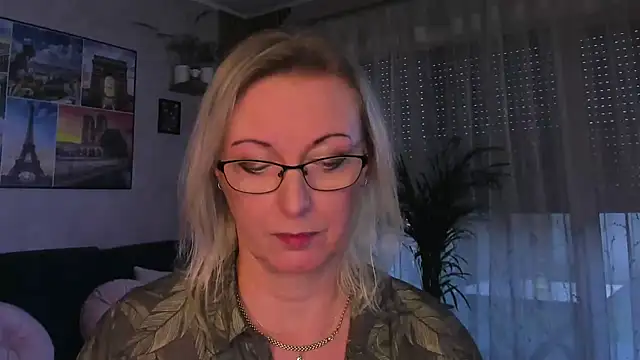vanessa_chat