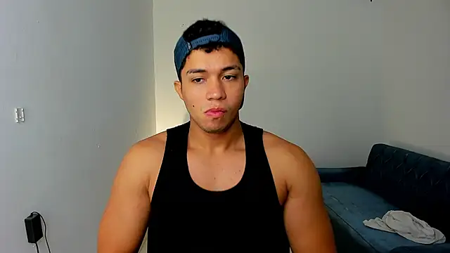 zayn_v1p live cam on StripChat