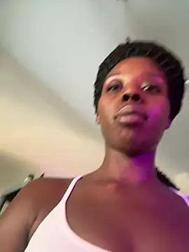 thechocolatepeach live sex cam