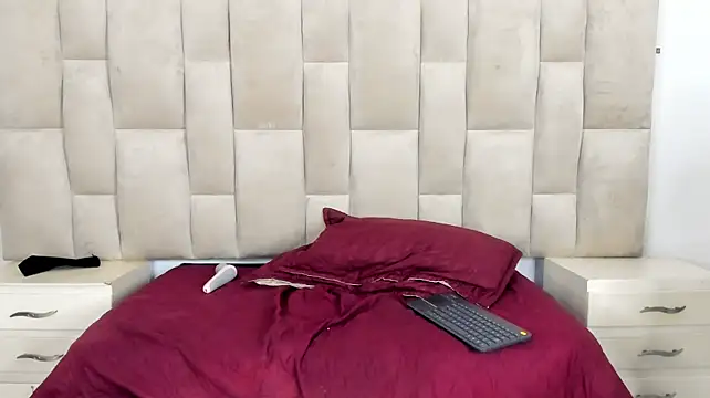 Michelle_skinny__ webcam stripchat model stream image