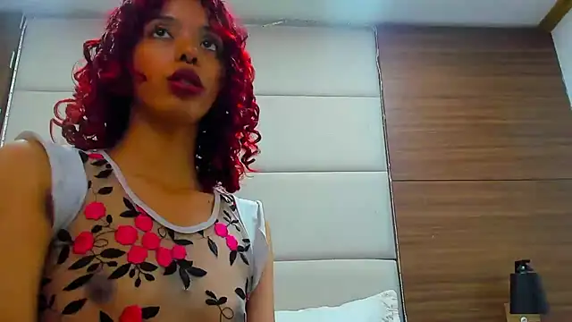 AteneaGreyy live cam on StripChat