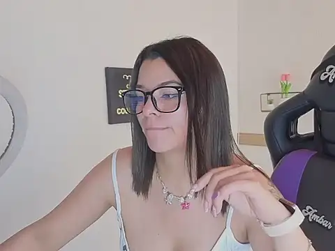 mia_lemarc