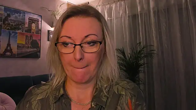 vanessa_chat