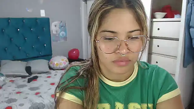 mia_sexgirl webcam