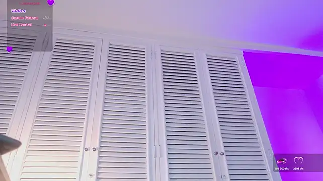 EmmaaCastro live cam preview