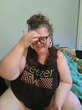 ticklesquirt webcam