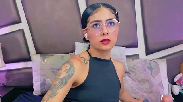 NicoleEsposito