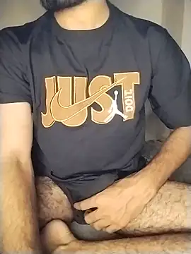 Mr_Hotyy live cam on StripChat