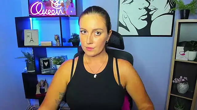 FUN_AMI live cam on StripChat