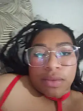 Lenah_gatita webcam stripchat model stream image
