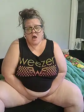 ticklesquirt webcam