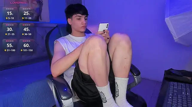SamBlack_ live cam on StripChat