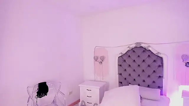 Valentina_Ross_ live cam on StripChat
