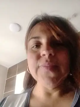 CARITOMIO live cam on StripChat