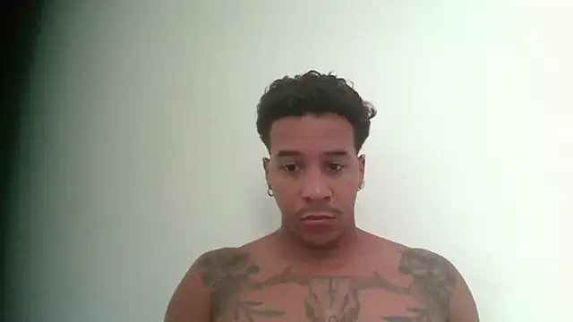 LucasBlaze_ webcam stripchat model stream image