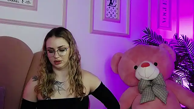 Abby__White