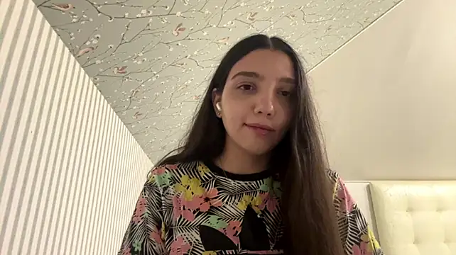 Nidarollman on Stripchat