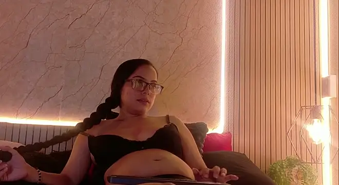 DaphneMiller1_