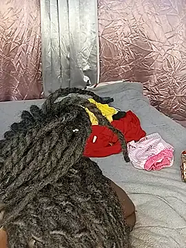 Bluey-bery live cam on StripChat