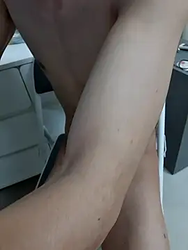bims-to live cam on StripChat