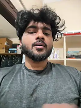 Karthihott live cam on StripChat
