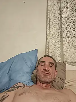 Kferenc81110 live cam on StripChat