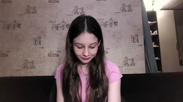 NiiSanSilvia live cam on StripChat
