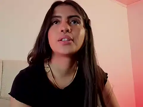 ElennaSalvatore webcam stripchat model stream image