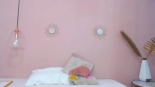 AylaMoon_