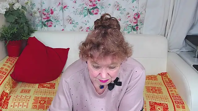 YourHotGranny
