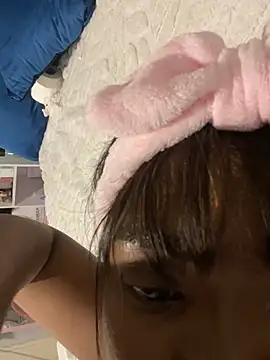 LuciousLips96 webcam