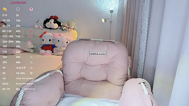 QiQiQi_ live sex cam