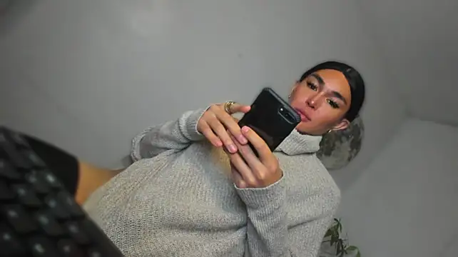 MistressNextDoor_