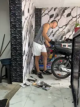 Paul22cm- live sex cam