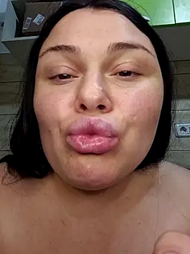 6Alicee69